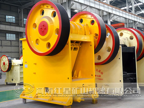 新型顎式破碎機特點 新型顎式破碎機特點