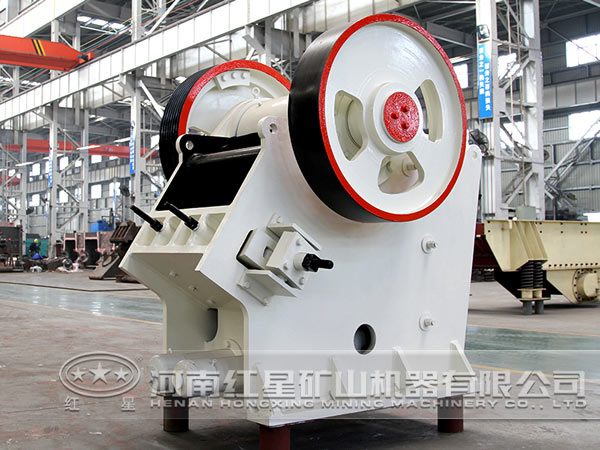 顎式破碎機生產車間 顎式破碎機生產車間