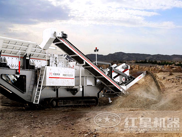 履帶移動(dòng)破生產(chǎn)現(xiàn)場(chǎng) 履帶移動(dòng)破生產(chǎn)現(xiàn)場(chǎng)