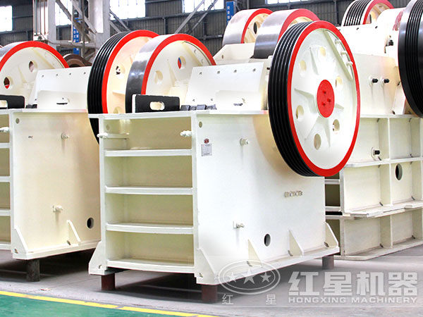 顎式破碎機 顎式破碎機