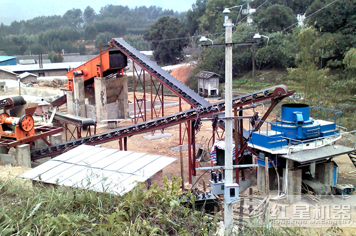 鵝卵石制砂生產(chǎn)線現(xiàn)場(chǎng)