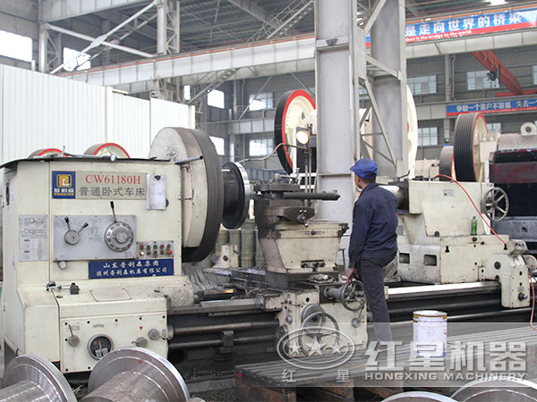 紅星破碎設備生產車間 紅星破碎設備生產車間