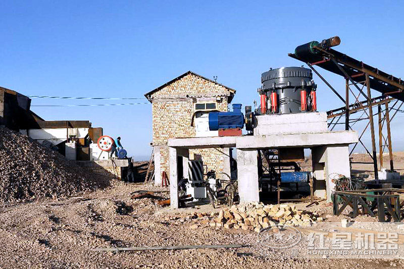 大型破碎石子機客戶現(xiàn)場，可到場參觀