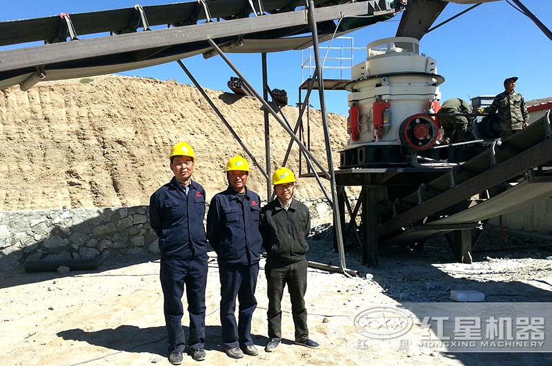 簡(jiǎn)修現(xiàn)場(chǎng) 簡(jiǎn)修現(xiàn)場(chǎng)